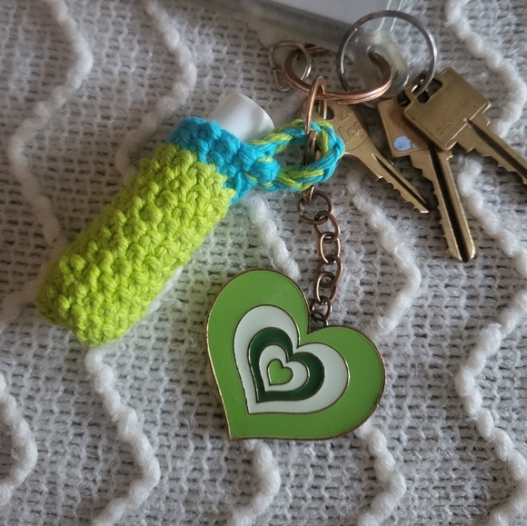 Crochet lipchap keychain holders - Picture 2 of 2